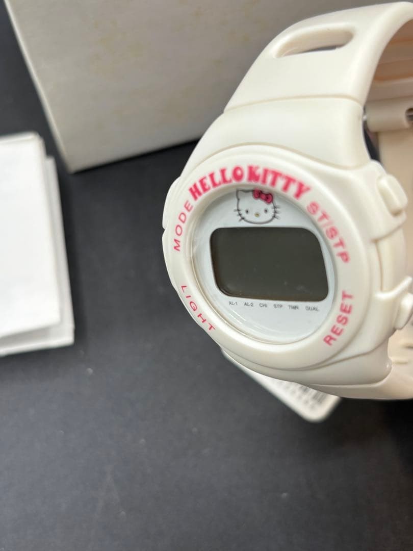 Hello Kitty Ladies Digital Watch Marine Unused Battery Out