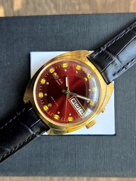 Vintage mechanical watch Slava automatic 27 jewels USSR Soviet men’s wristwatch