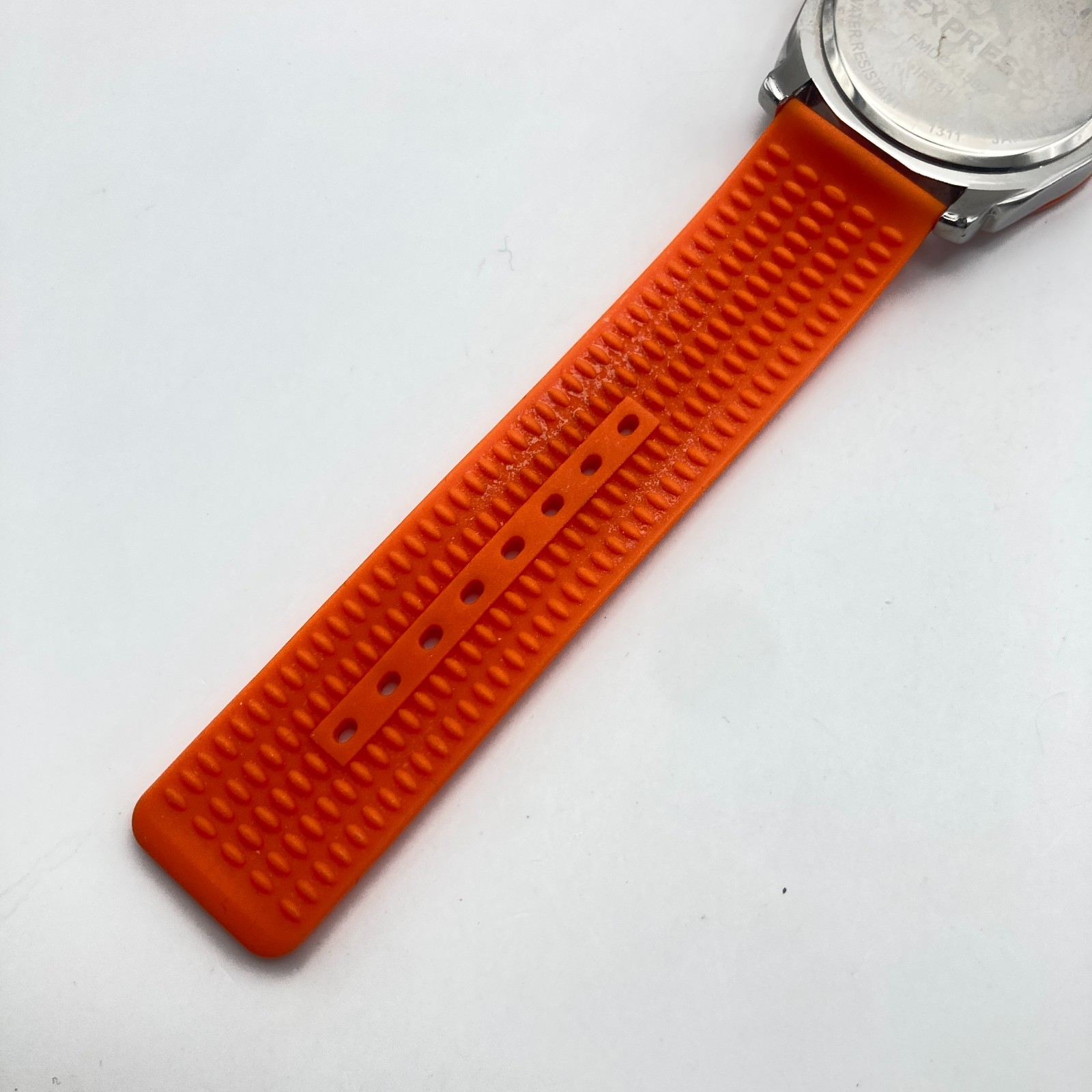 Express Men’s Watch 45mm Silver Tone Orange Day Date Silicone New Battery 9.5″