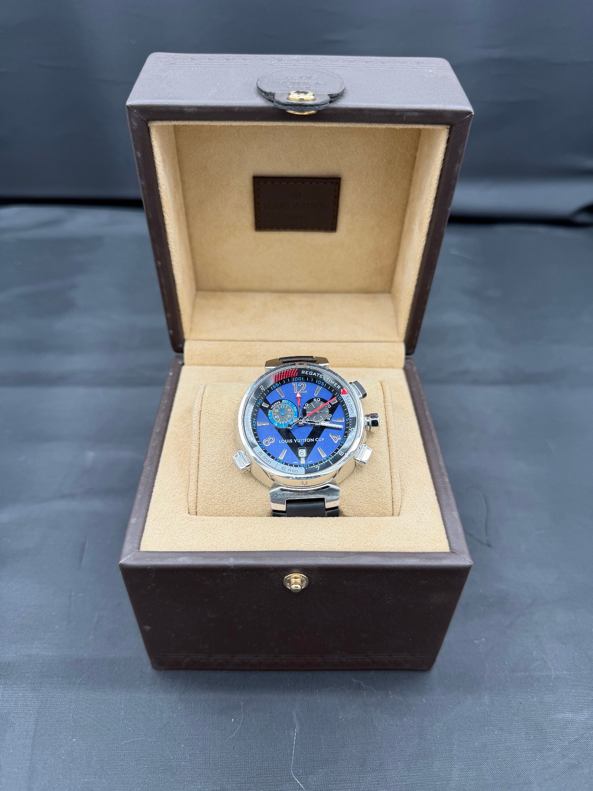 Louis Vuitton Tambour Regatta, Q102D, 44mm case size. Polished Stainless Steel.