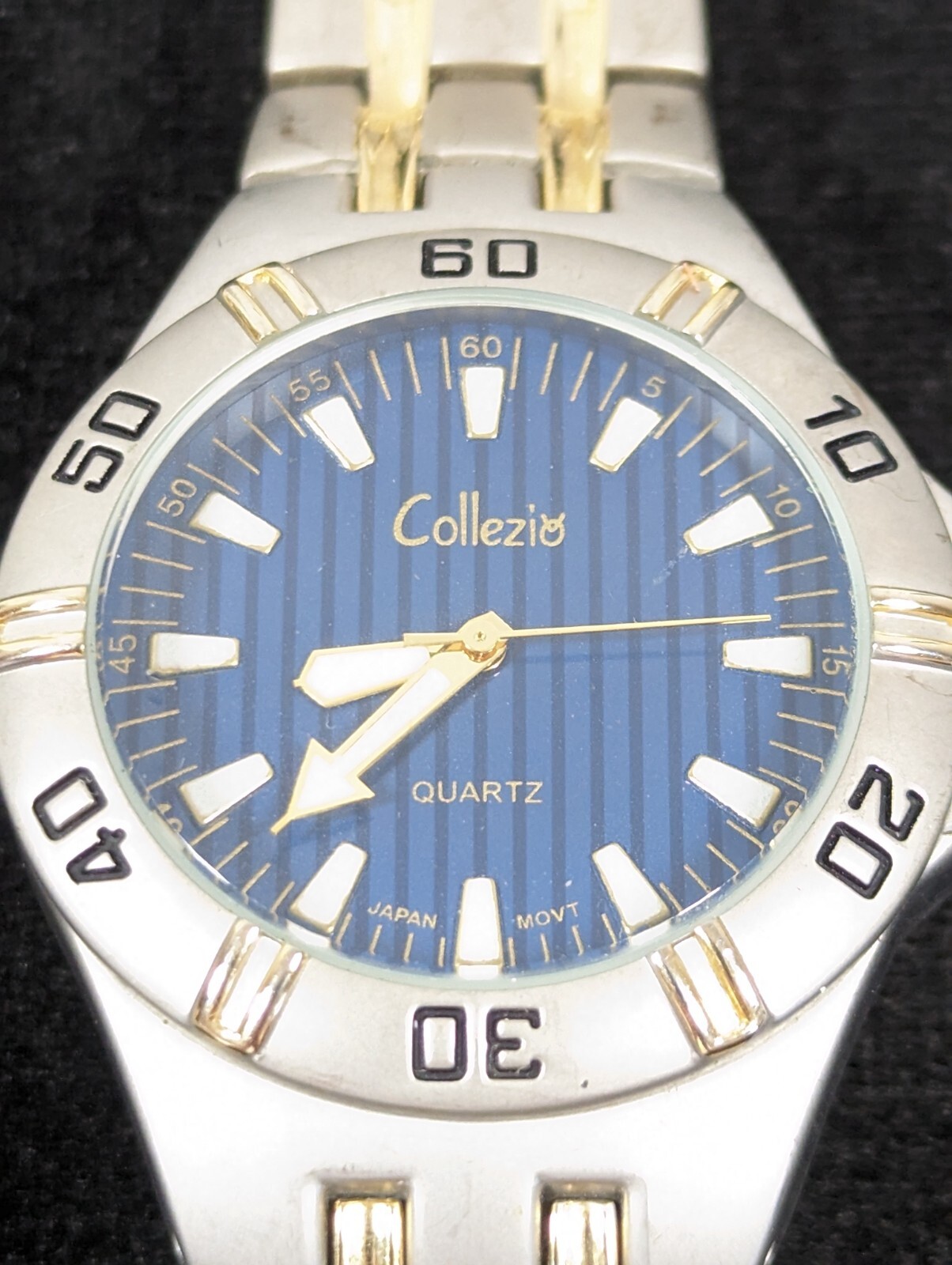 Collezio Mens Blue Dial Round Silver Tone Case Two Tone Stainless St Band Watch