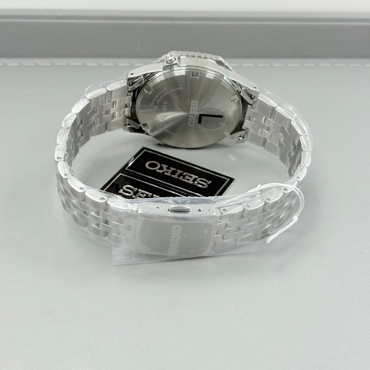 Seiko Digital Chronograph SMGG17P1 “Rotocall” Quartz Digital Dial 37mm Watch