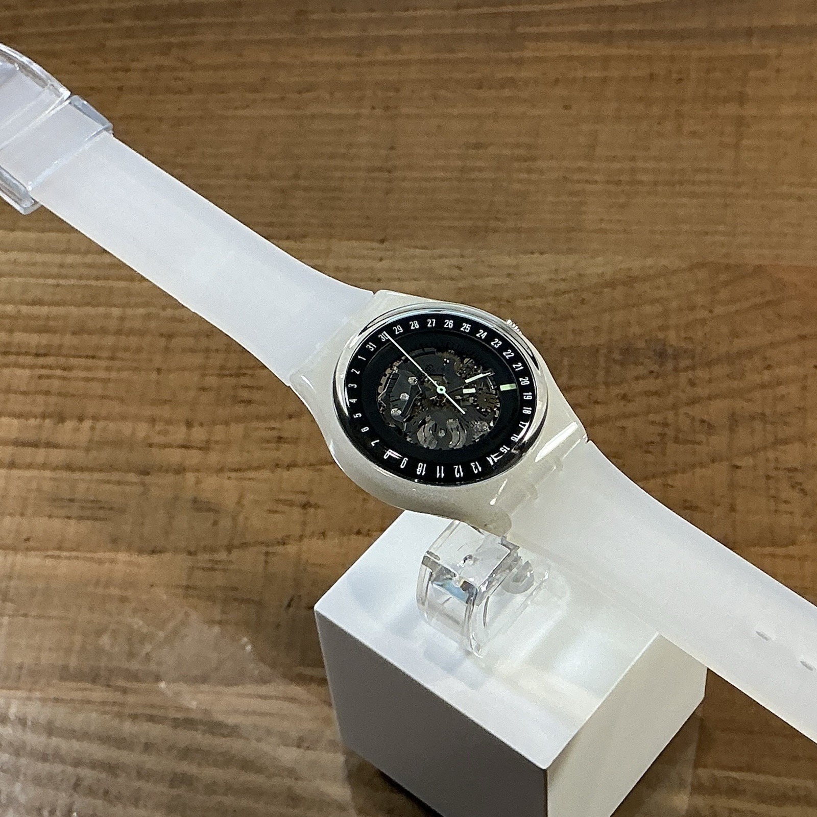 See Through – Skeleton – Semi Transparent – MINT – HTF [ 34mm ]