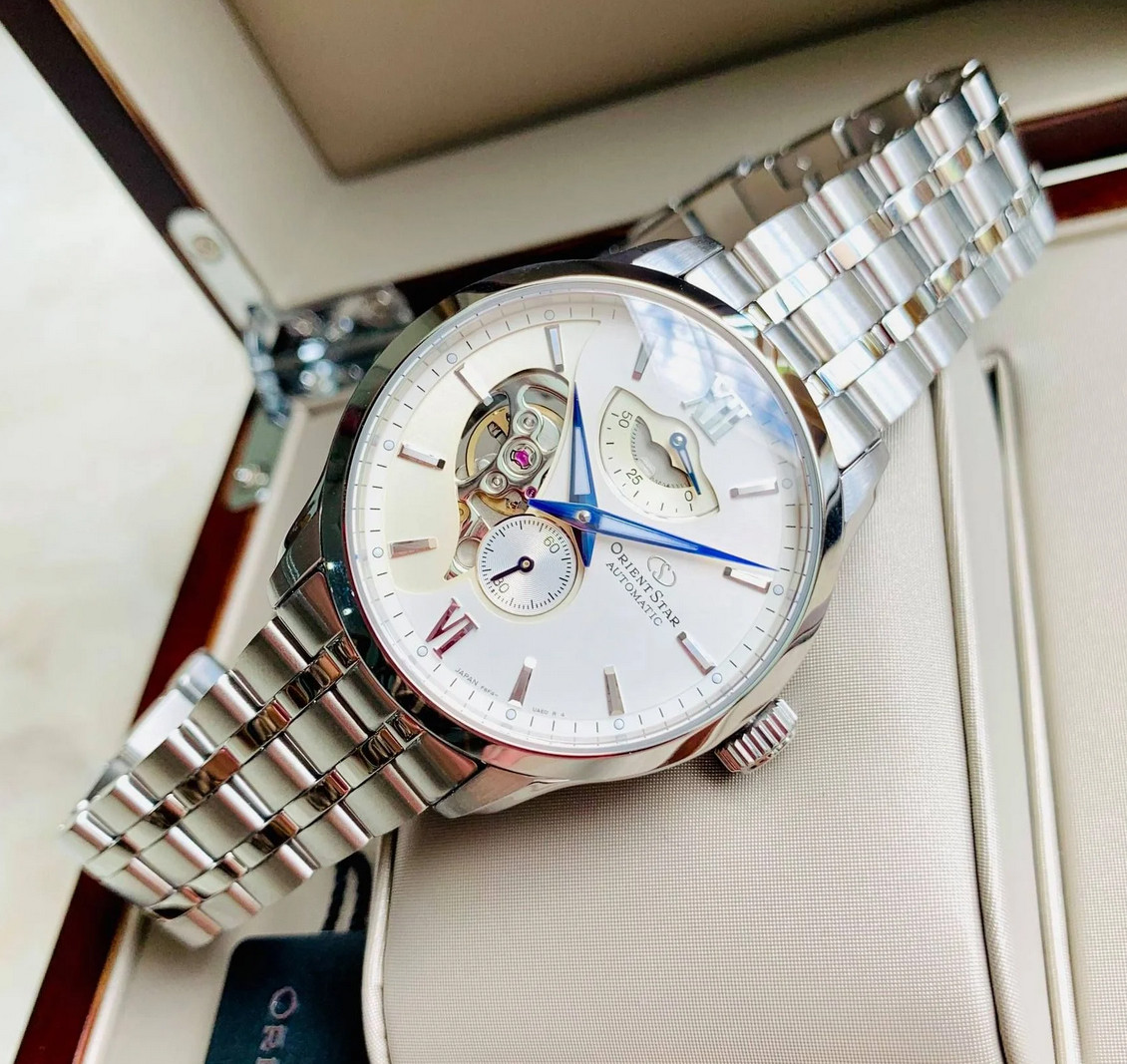 Orient Star Automatic RK-AV0B01S Silver Dial Men’s Watch Power Reserve