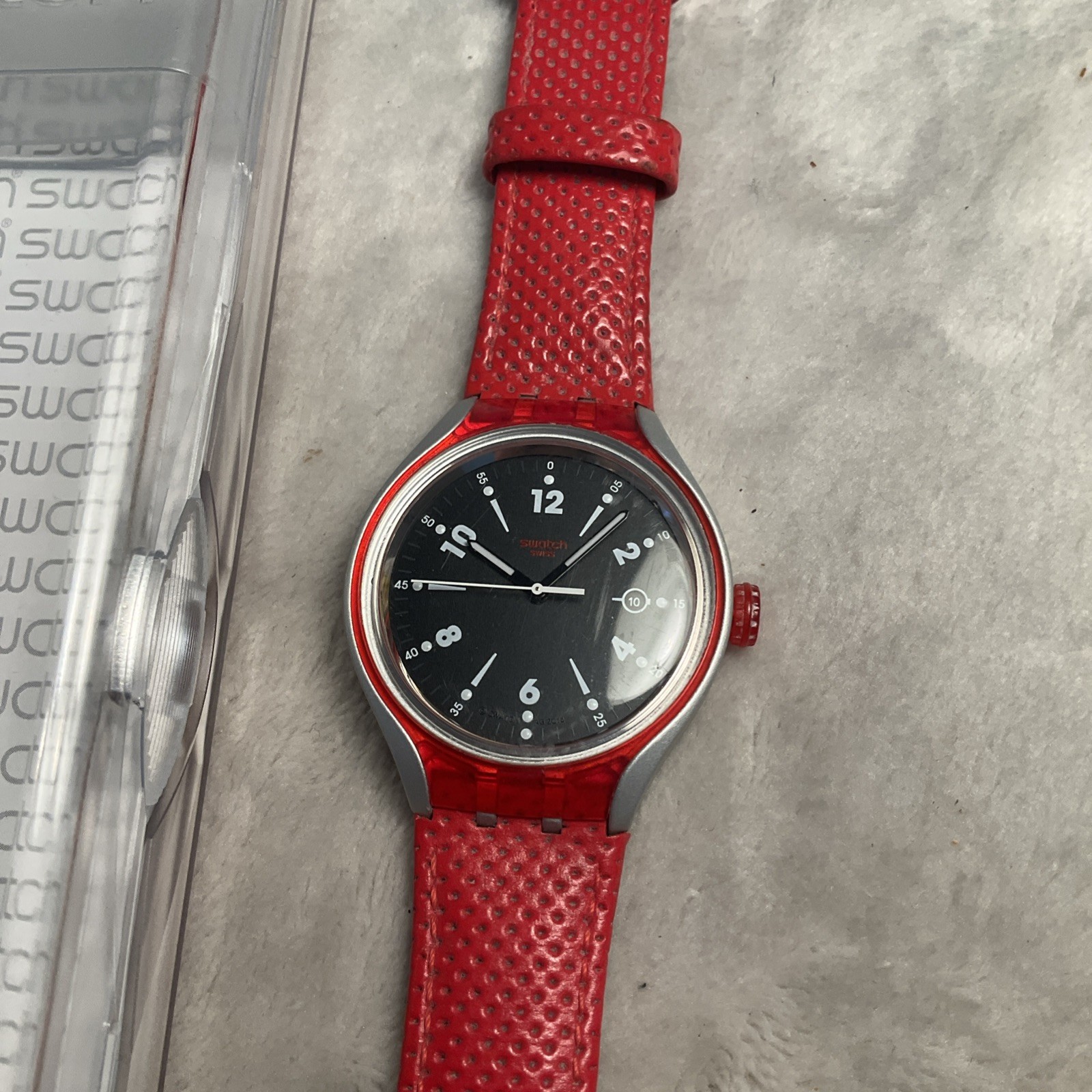 New Swatch Irony GO JUMP X-lite Aluminum Red Leather Men’s Watch YES4001 Works!
