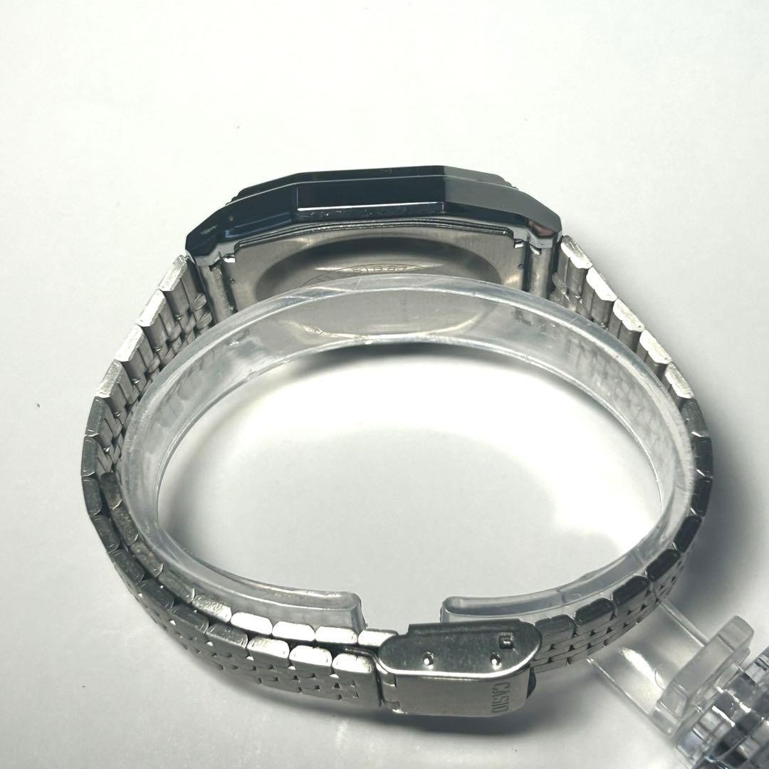 CASIO B817 80s “Old Cheap” Blue Vintage