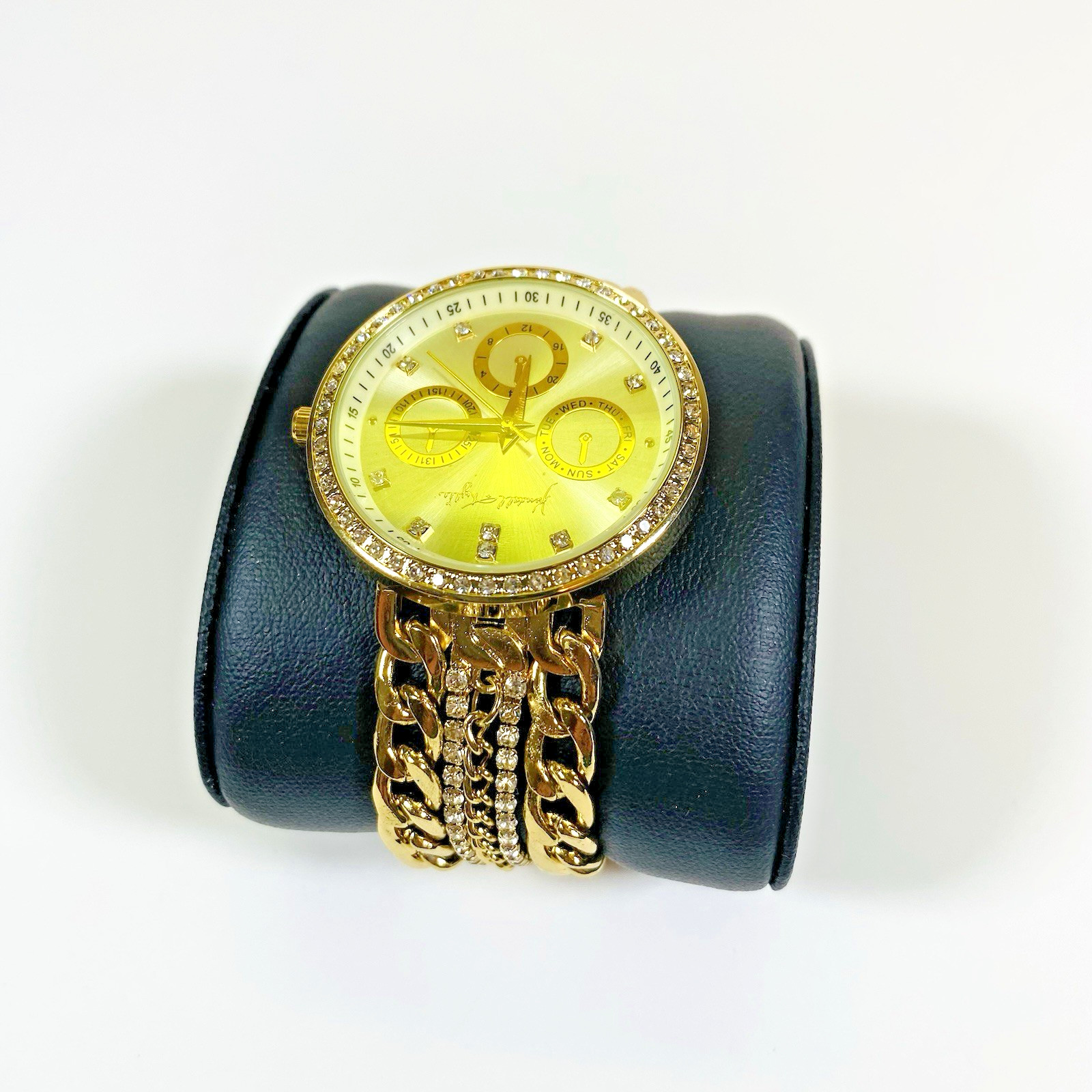 Kendall + Kylie Quartz Movement Gold Watch Chunky Chain w/ Clasp Closure Jewelry