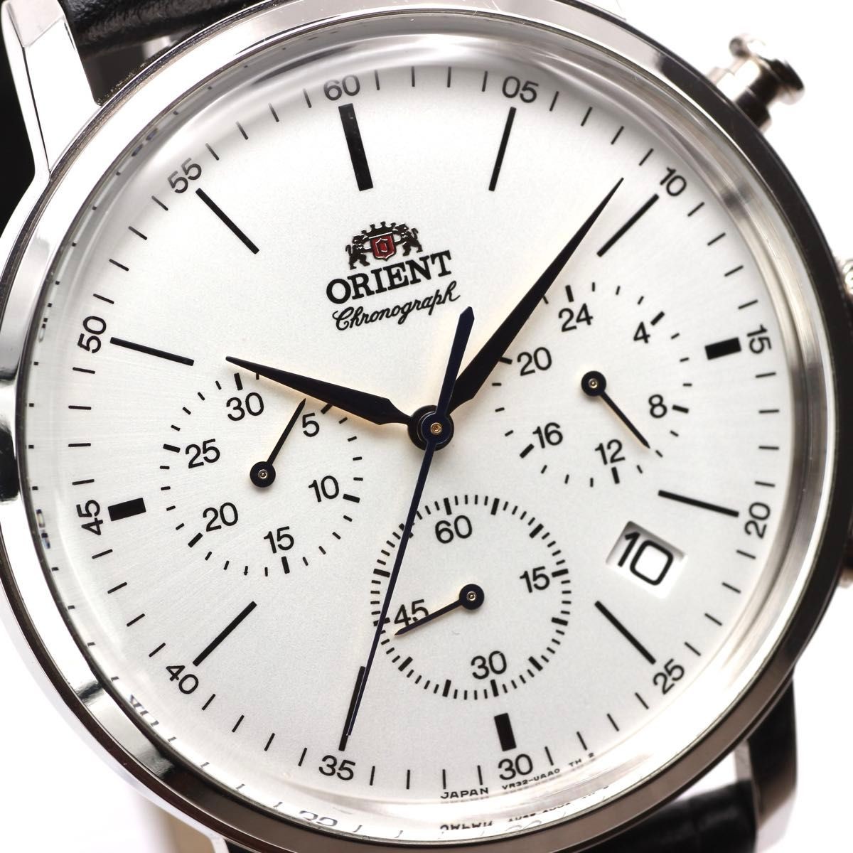 ORIENT VR32-UAA0 Chronograph Quartz White Dial Japan Men’s Watch Leather