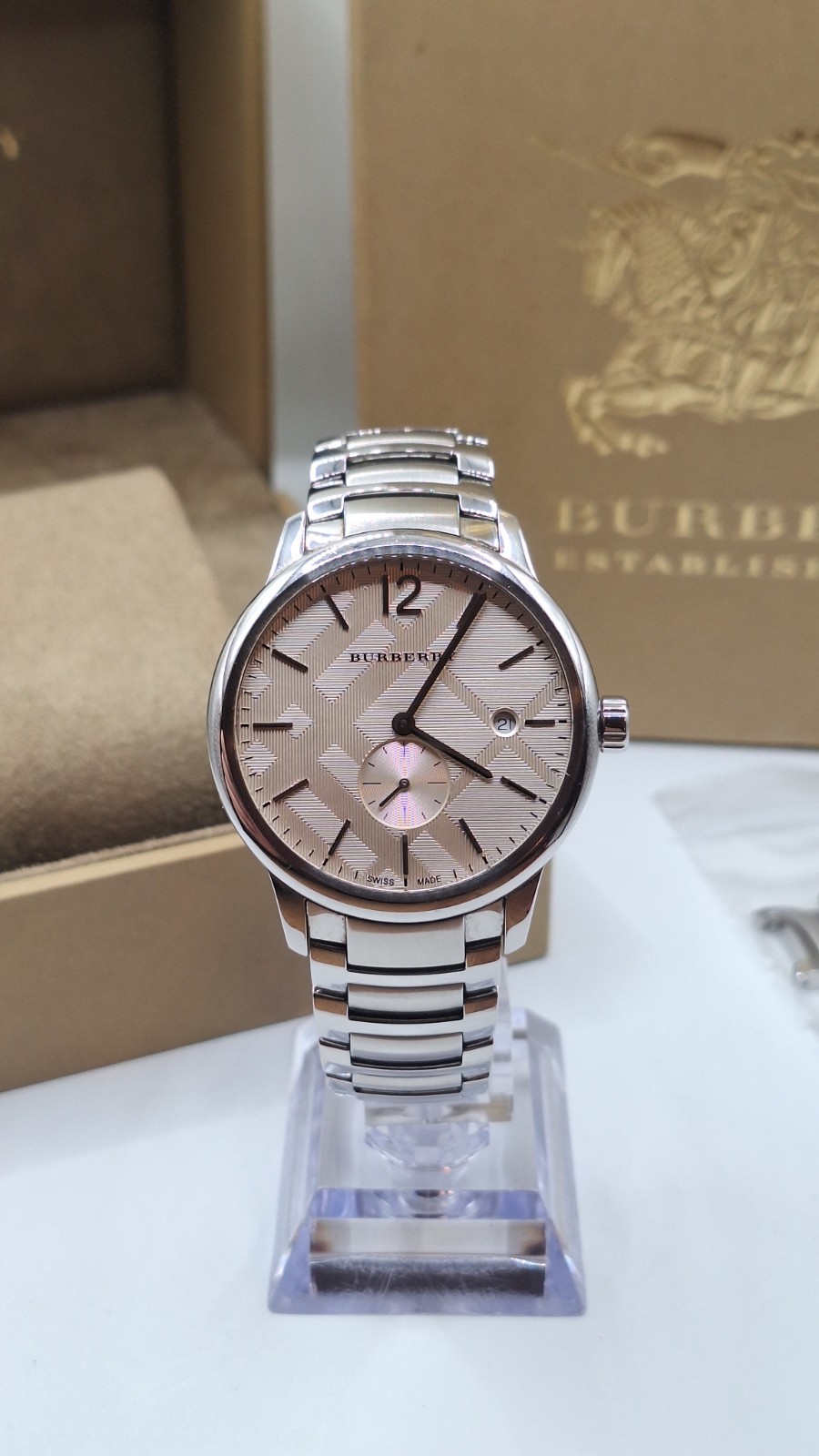 Burberry The Classic Silver Men’s Watch With Tan Coloured Dial BU10004