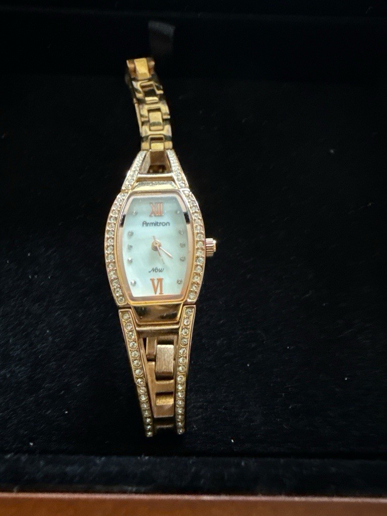 Armitron Now Women’s Quartz Dress Watch Gold Tone Tonneau Crystal Bezel