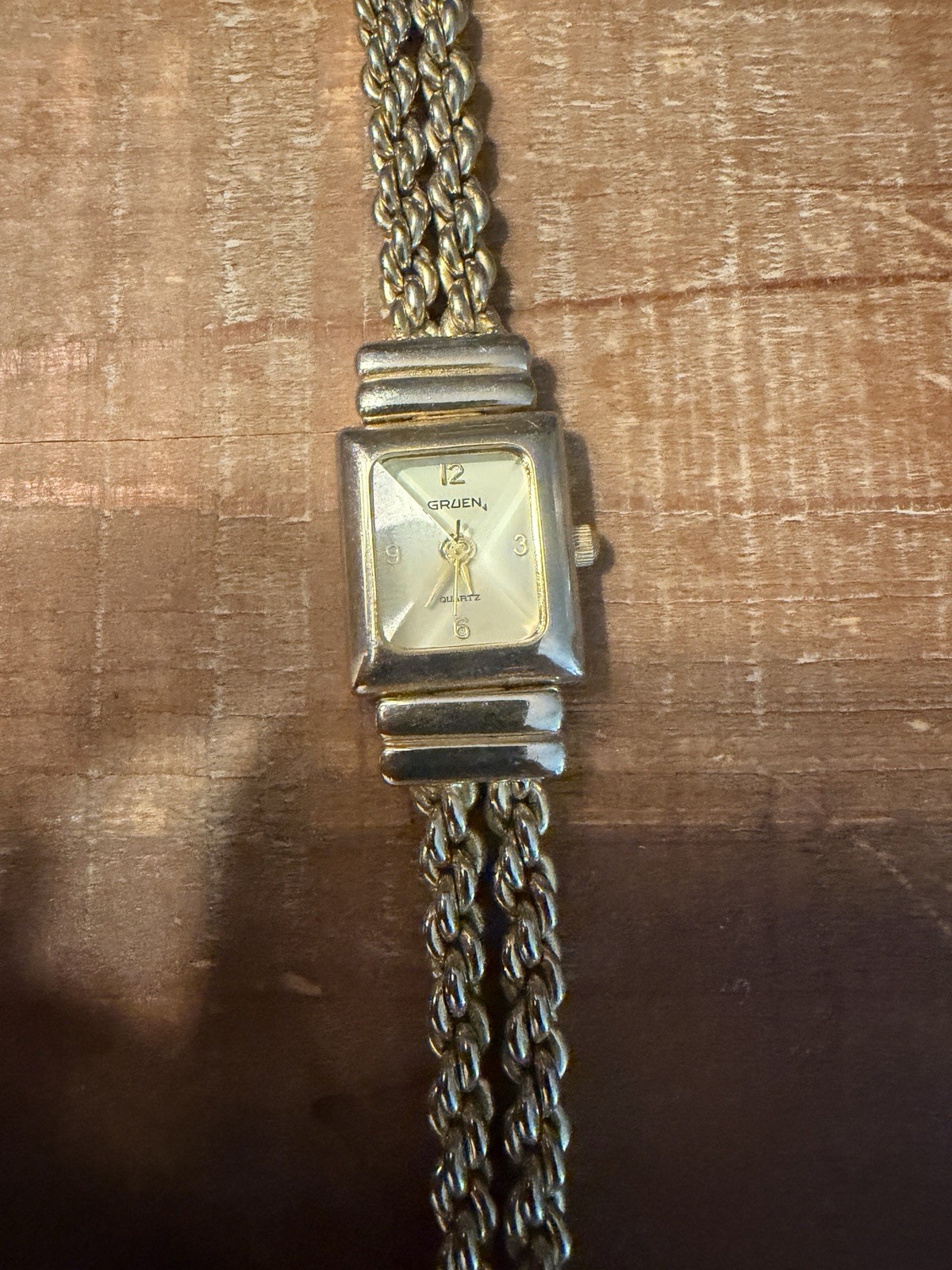 GORGEOUS Vintage Gruen Women’s Quartz with New Battery And Chain Bracelet