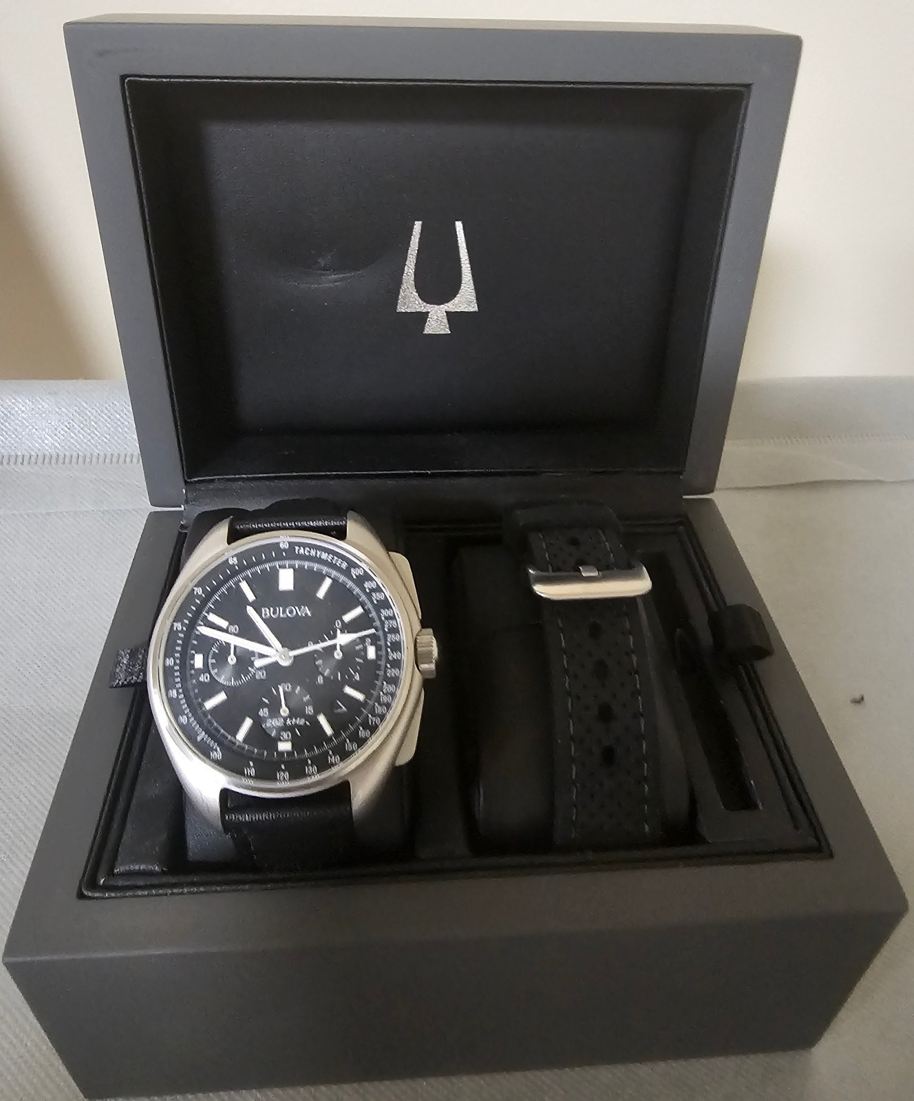 Bulova 96B251 Lunar Pilot Apollo 15 Special Edition Chronograph 262kHz Full Set