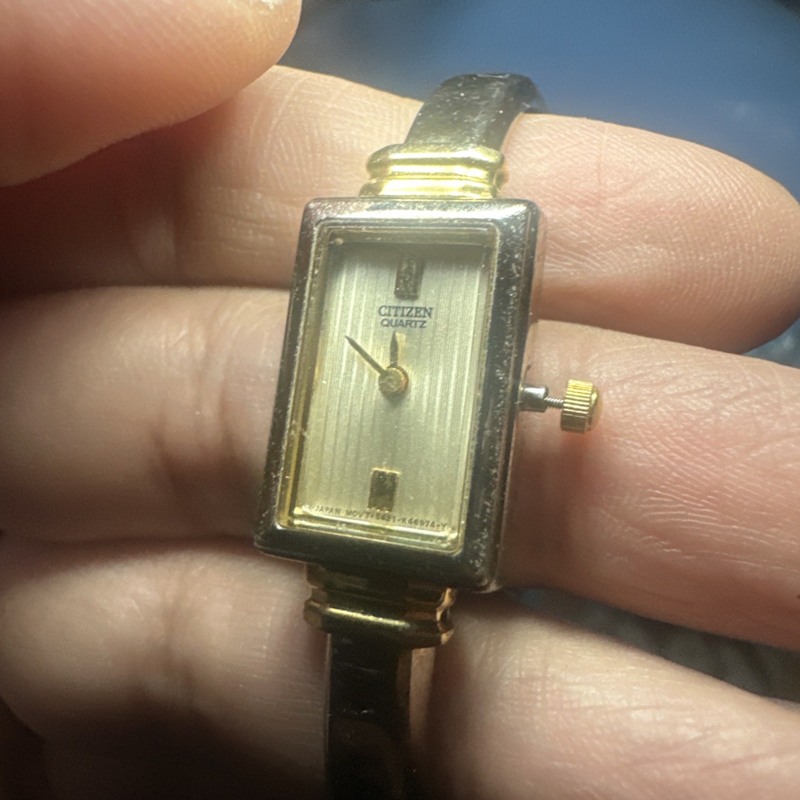 VTG CITIZEN 5421-K15044 Quartz Two Tone Women’s Watch 15mm Sz. 6.5 Broken Crown