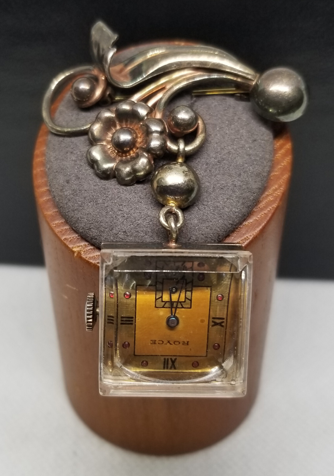 FARW268 Swiss Bruk Wrist Watch, 7 Jewels, Size 10mm, Needs Work.