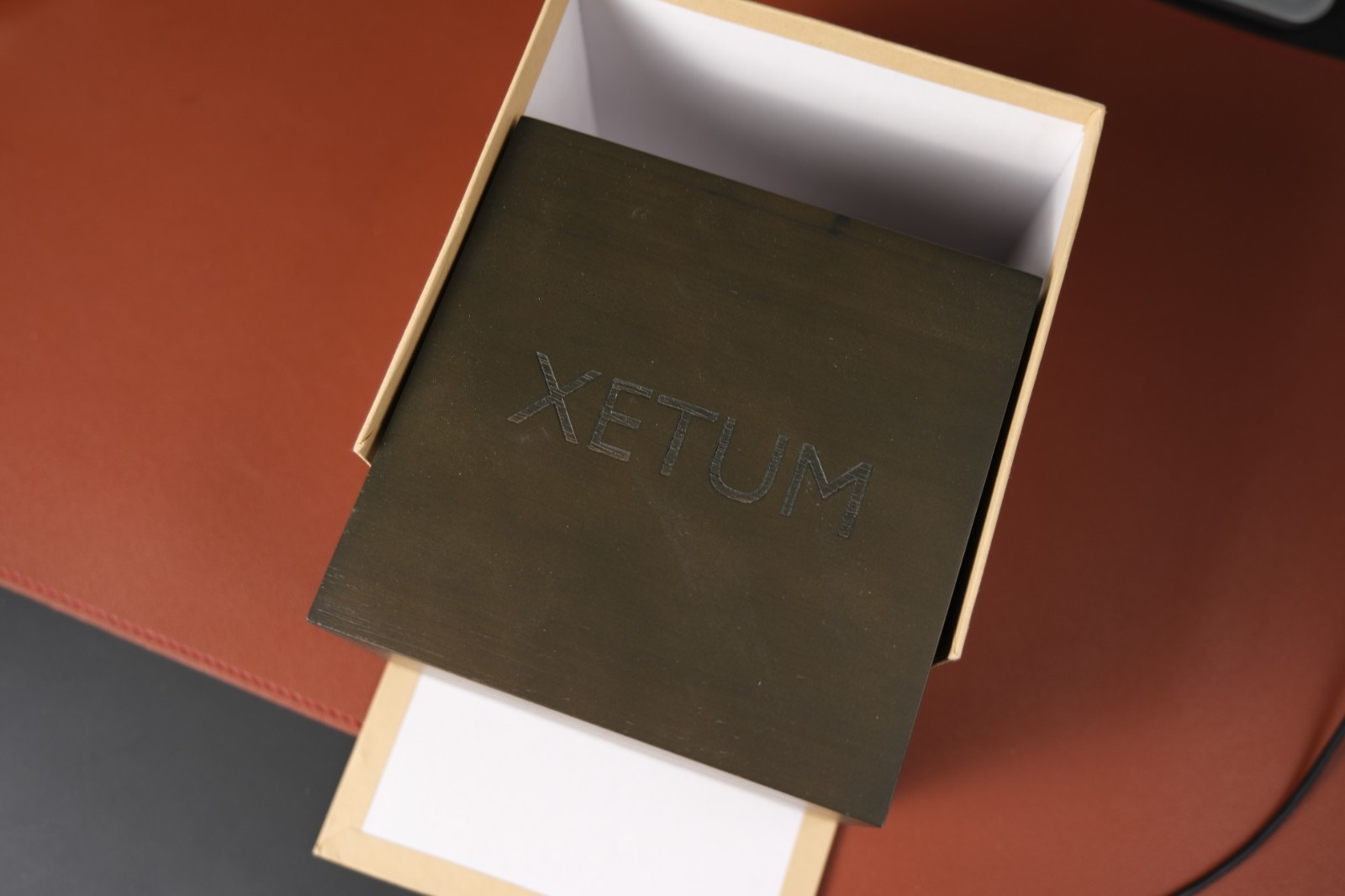 Xetum Stinson Swiss Men’s Watch Bracelet Rare (Automatic)