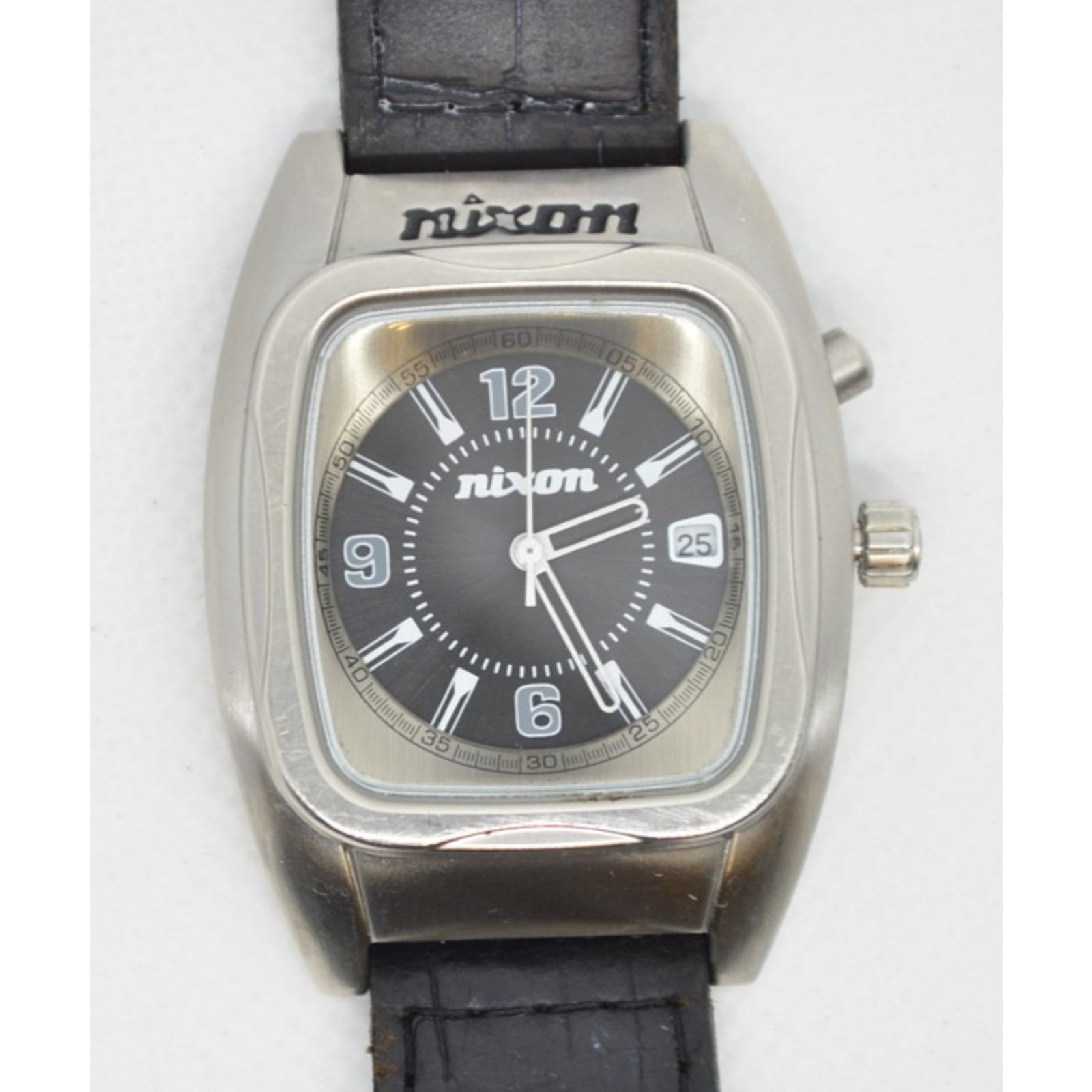 Nixon The Rocker Watch Mens Black Silver Tone Vintage Square Analog Quartz