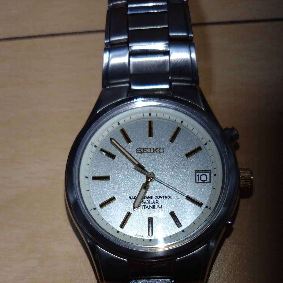 SEIKO 7B22-0AD0 Solar Radio Watch Titanium White Dial