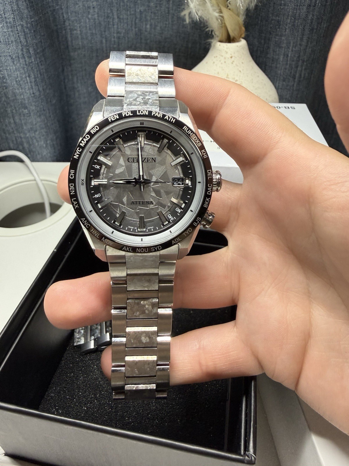 CITIZEN ATTESA CC4076-65A Platinum Shine Limited Titanium GPS Radio Solar Watch