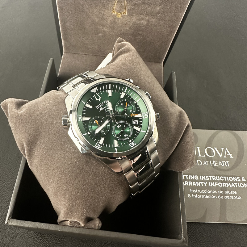 Bulova Marine Star/96B396 Chronograph green Dial 6S20/Swiss Quartz Watch 43MM