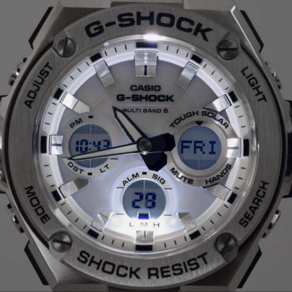 CASIO G SHOCK GST W110D Radio Solar White Metal Band with Box