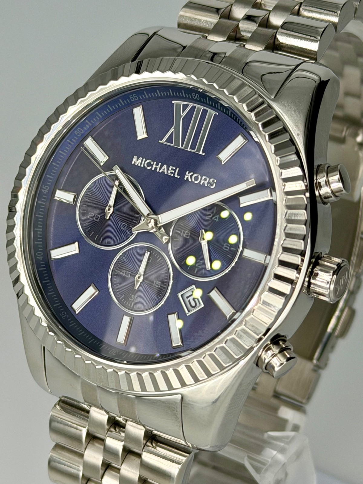 MICHAEL KORS Lexington MK8280 Chronograph 45 mm Navy Dial Silver Tone Wristwatch