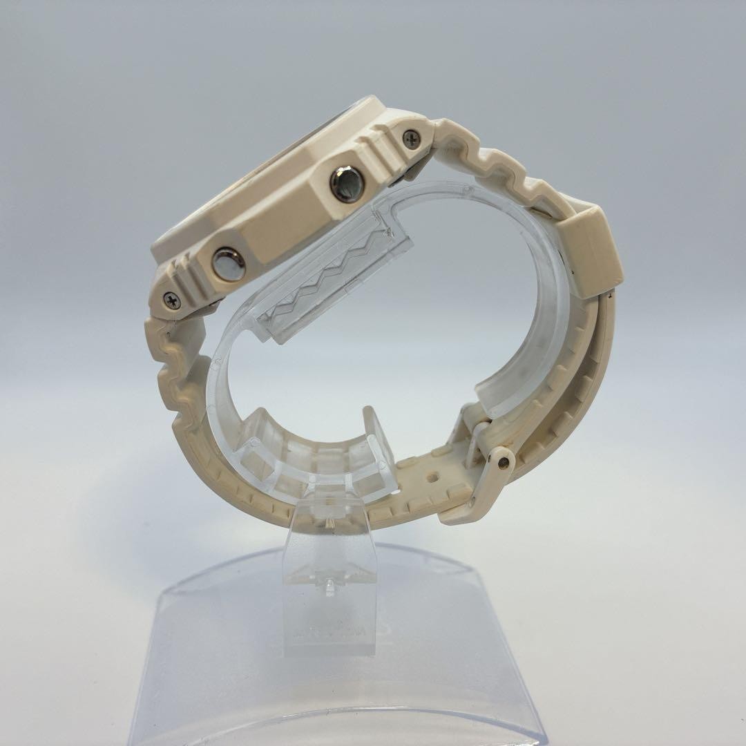 Casio G-Shock DW5600E-1V Digital White Men’s Watch Used G706
