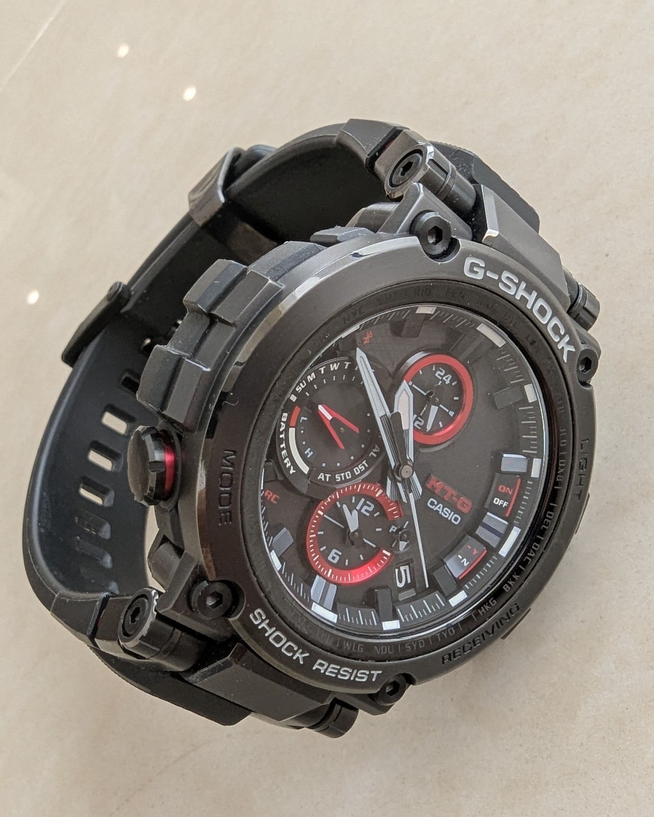 Casio G-Shock Resin Strap Black Dial Solar Sports 200M MTG-B1000B-1A Men’s Watch