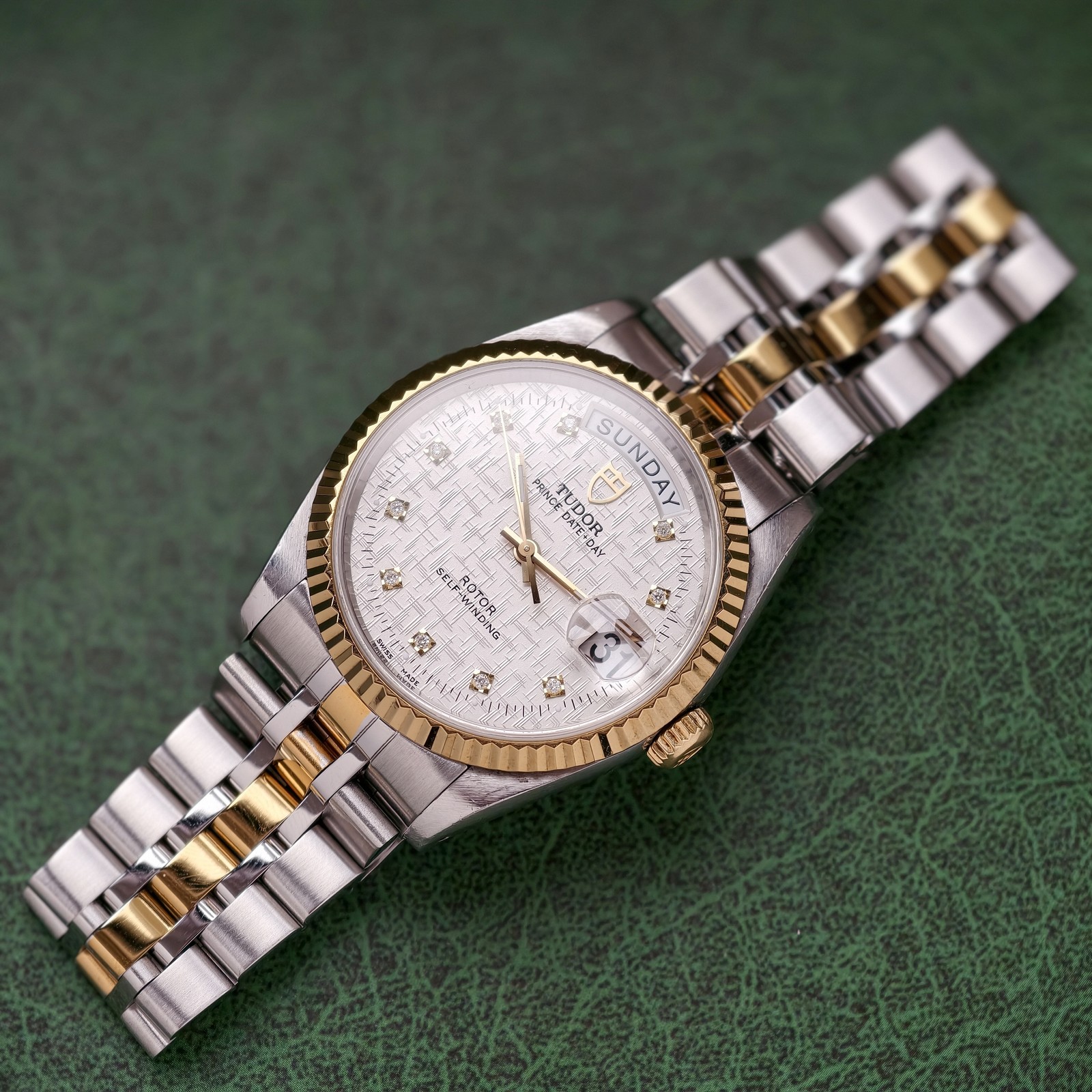 Tudor Sliver 10-Diam Linen Dial 76213 Prince Date Men’s Watch Automatic 36mm