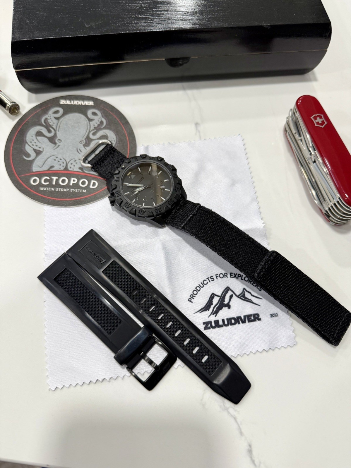 Isobrite Squadron MilSpec Zuludiver Auto Stealth Forged Carbon ISO1100 T100 45MM