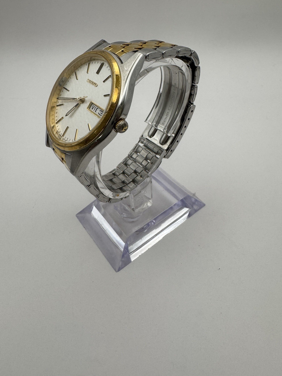 1998 Vintage Seiko Quartz Day-Date Two-Tone Men’s Watch – New Seiko 7N43 Move