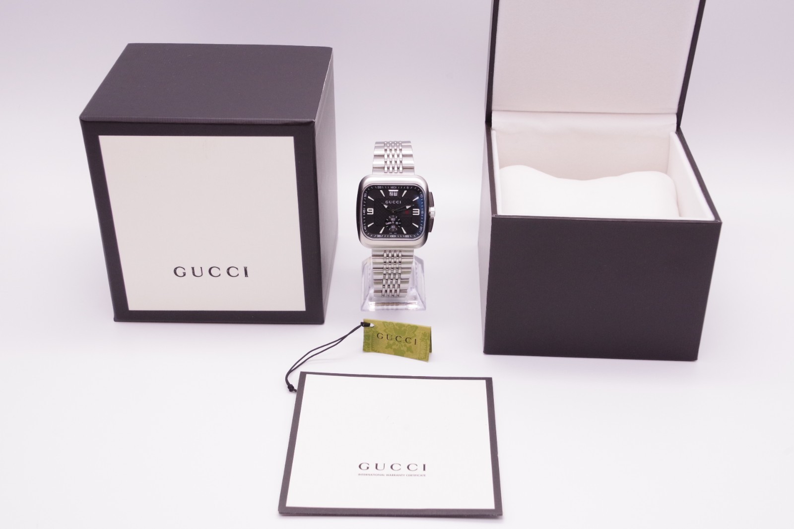 🎦New Batt [MINT w/Box] GUCCI Coupe 131.3 Black Dial Small Second Qz Men’s JAPAN
