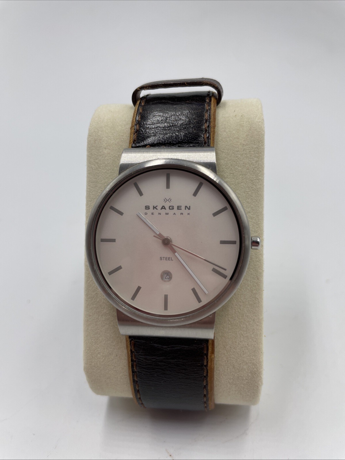 Skagen Denmark Watch Stainless Steel With Leather Strap