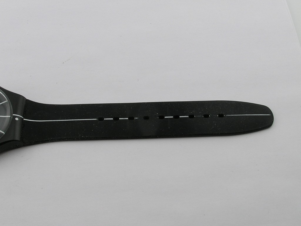 Swatch Watch White Line Black 41mm Mens 2012 Working