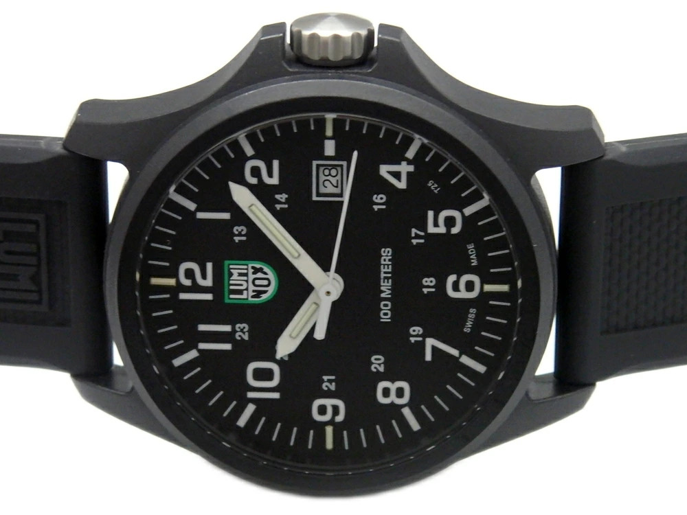 Luminox Patagonia Carbonox X2.2401.NB Carbon 44mm Quartz Box and Papers #DKW336