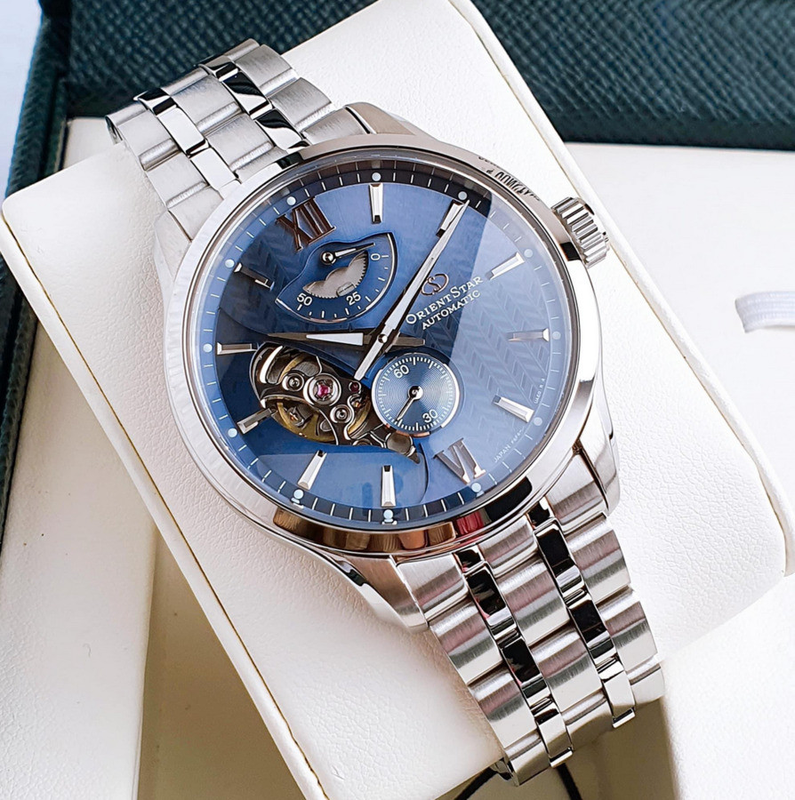 Orient Star Automatic Sapphire Blue Dial RK-AV0B08L Men’s Watch Power Reserve