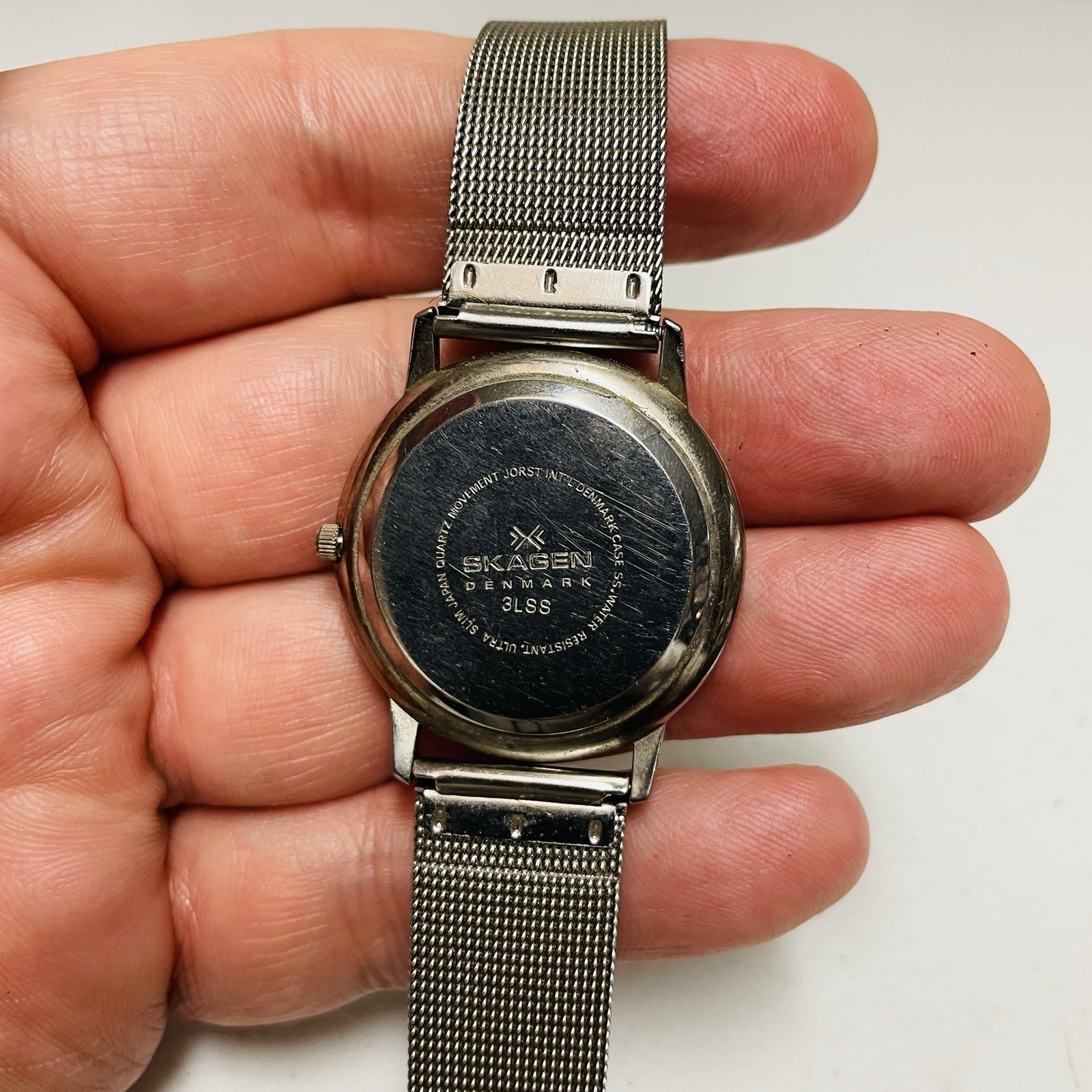 Skagen Denmark Watch 3LSS Stainless Steel Case Mesh Band Silver Tone