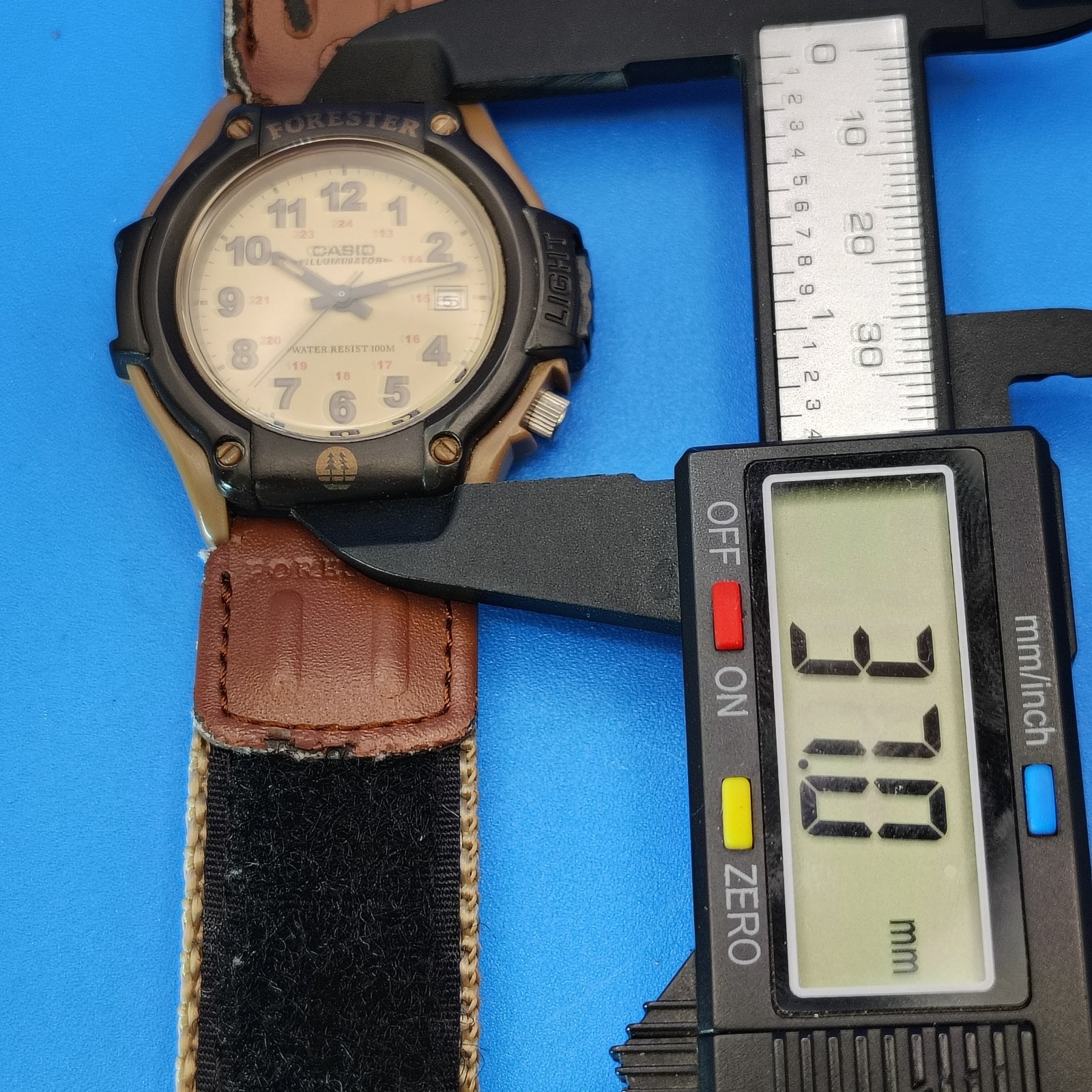 Vintage 2013 Casio Forester Indiglo Date 37mm Mens Quartz Field Watch Restored