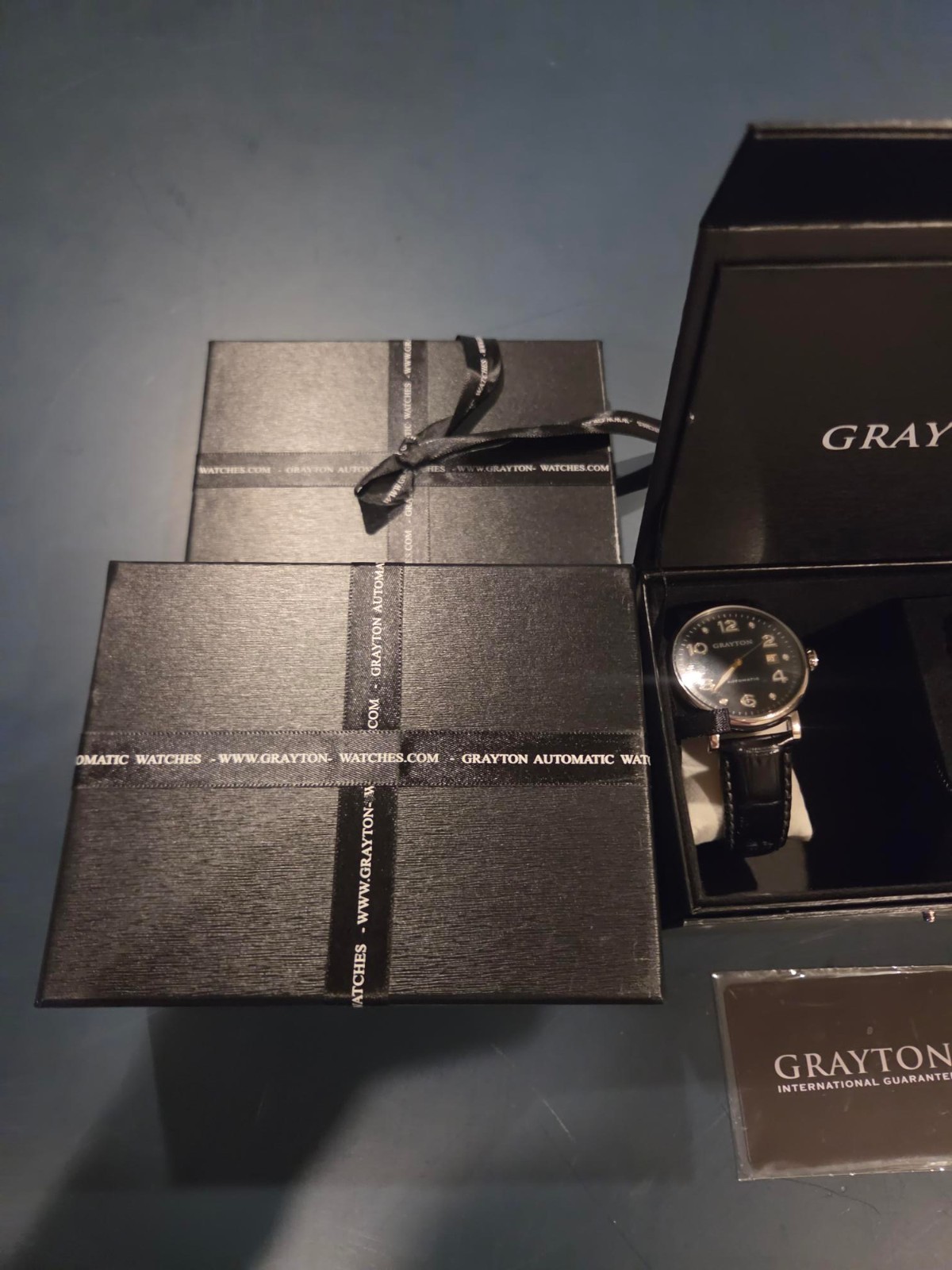 Grayton Automatic Watch Blac Dial Swiss ETA 2824-2 Full Kit Box & Papers