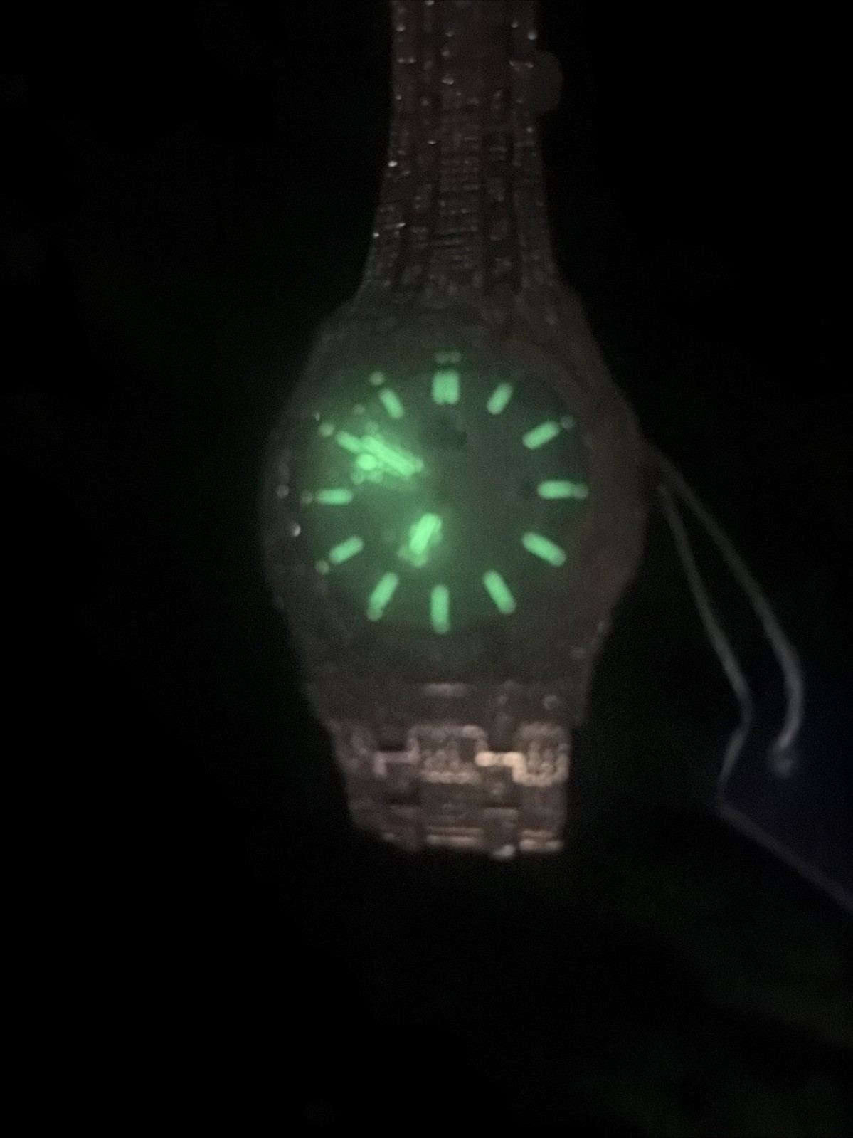 Bustdown”ICED” Out Luxury Wristwatch Diamond Pattern Gold Silver Movement Italy”