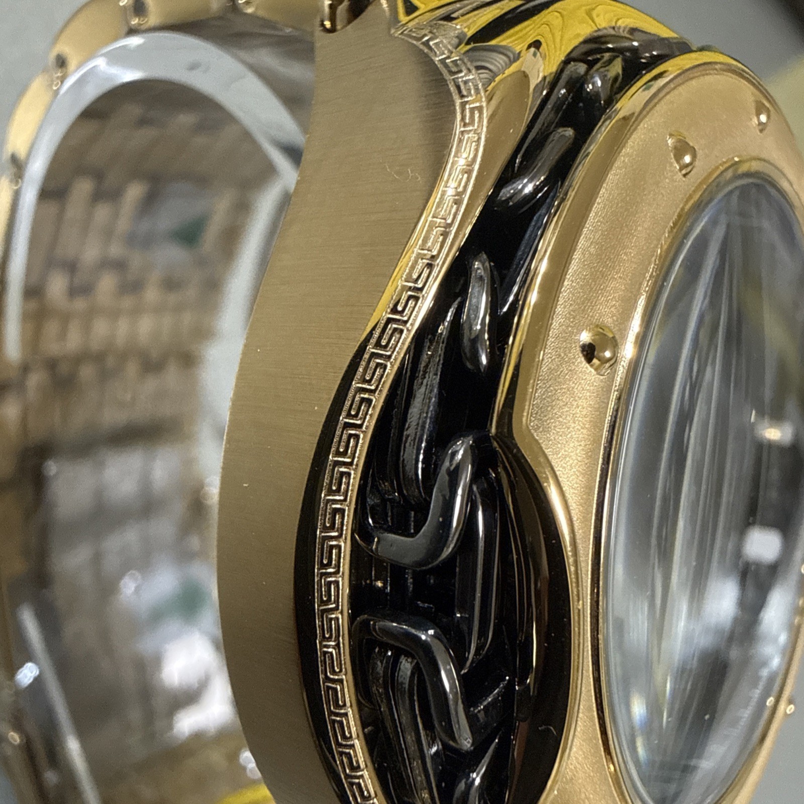 Invicta Bolt Colossus 51 mm, Titanium & Gold Tone, Quartz $699 msrp $409 online