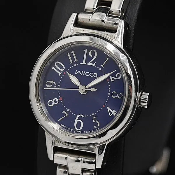 Working condition, excellent condition. Citizen Wicca Quartz E031-R010298, navy