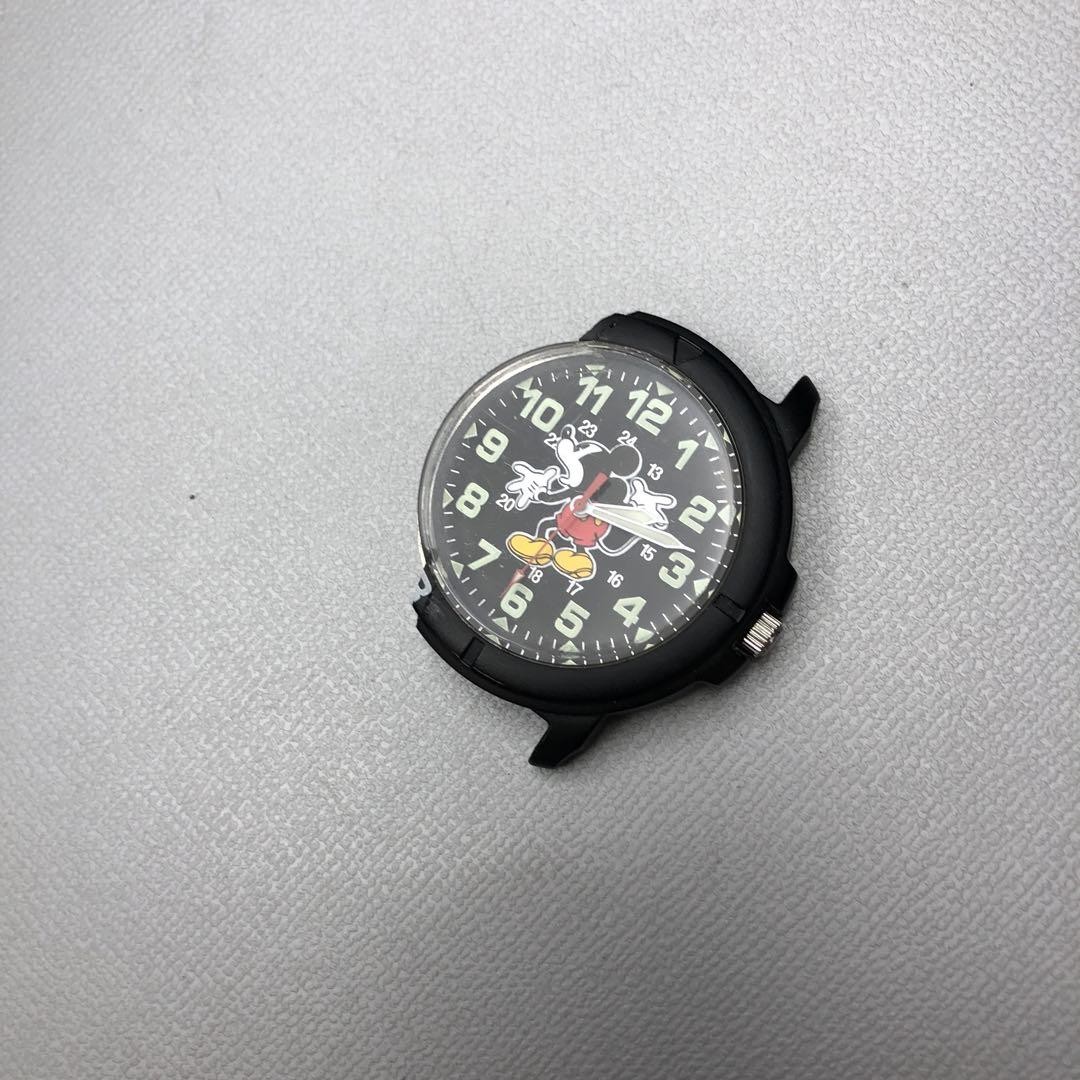 Disney Mickey Black Casual Men’s Analog Wristwatch Face Size 37.8mm Used