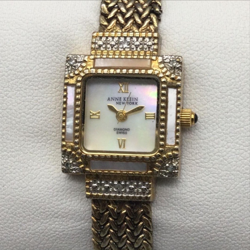 Anne Klein Womens Watch 19mm MOP Gold Tone Bracelet Diamond New Battery 6.75″