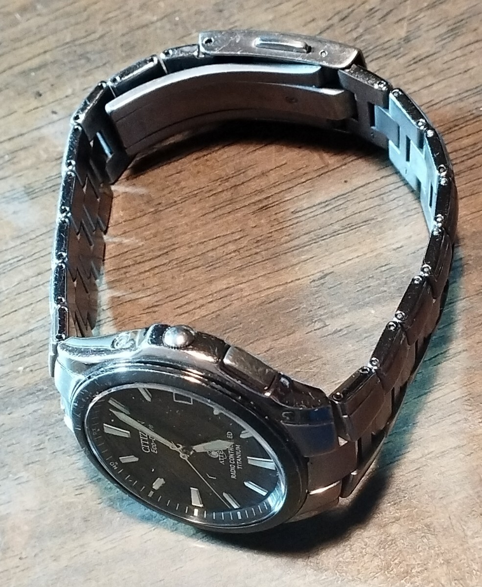 Citizen Attesa Eco-Drive Radio Controlled Date Titanium Watch Japan