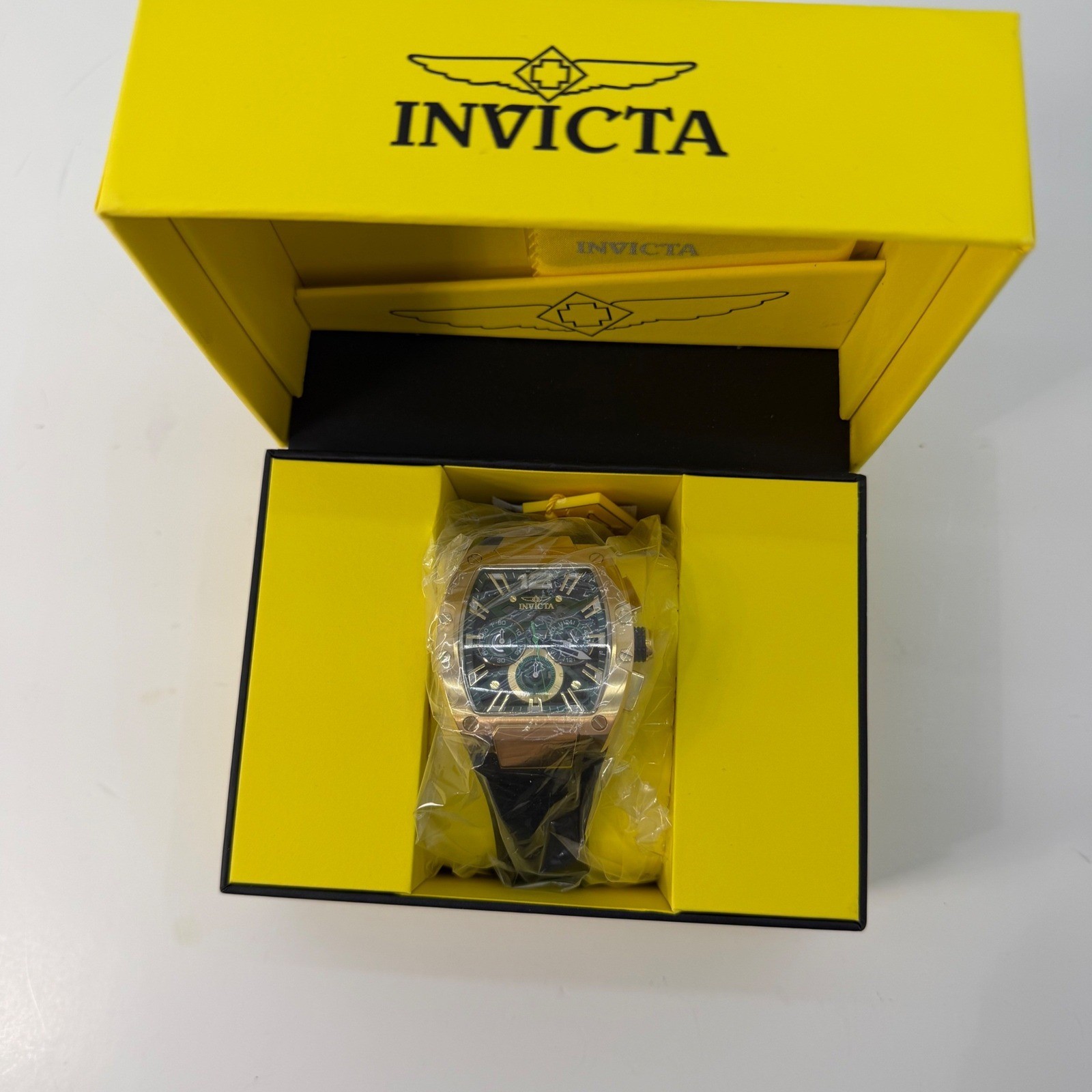 Invicta Racing Mens Chronograph Gold Tone Green Dial Black Silicone Watch
