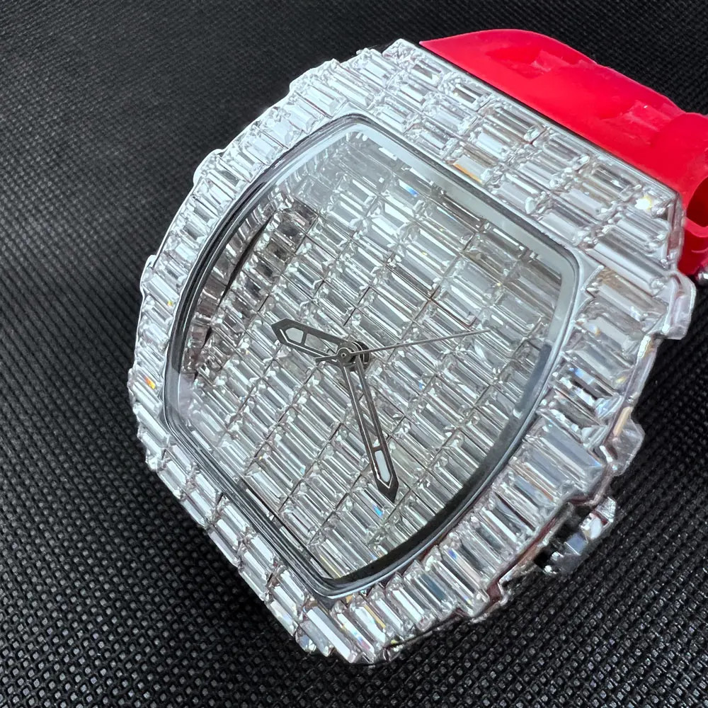 Fashion Tonneau Diamond Bling Men’s Watch Waterproof Rubber Band Gift