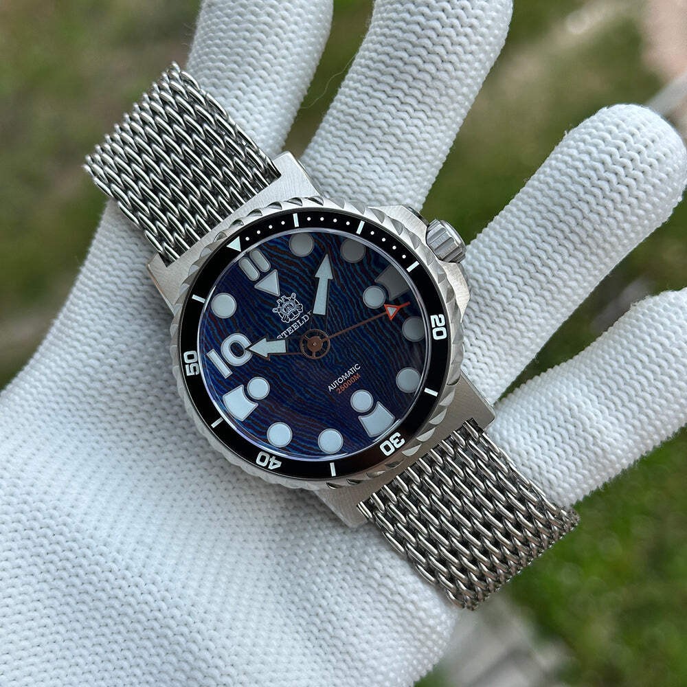 STEELDIVE SD1982T — Titanium Damascus Dial 46.5MM Oversize Thick NH35 Dive Watch