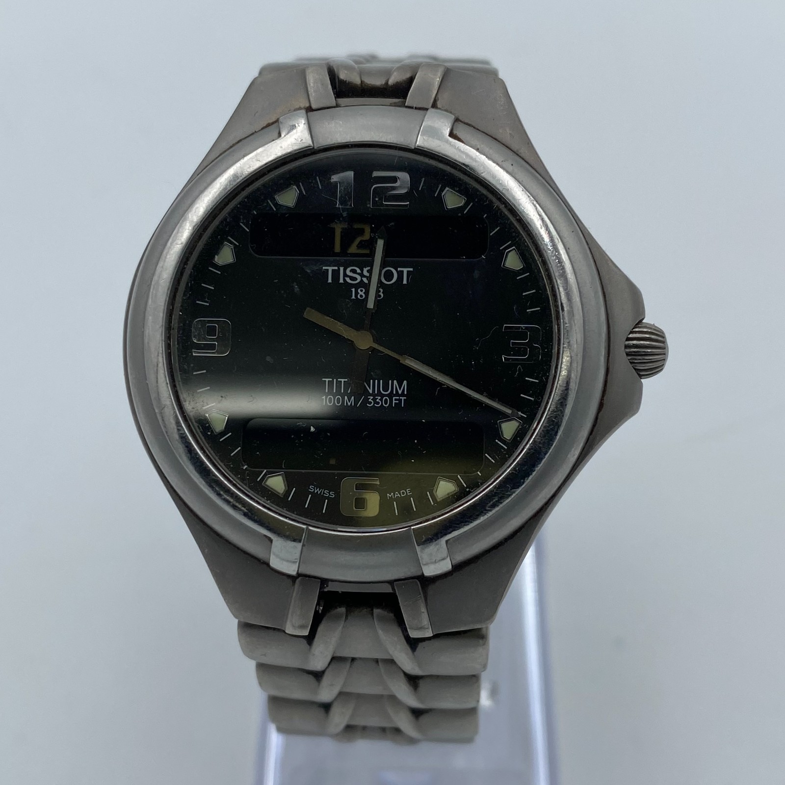Tissot Titanium T690 Mens Watch