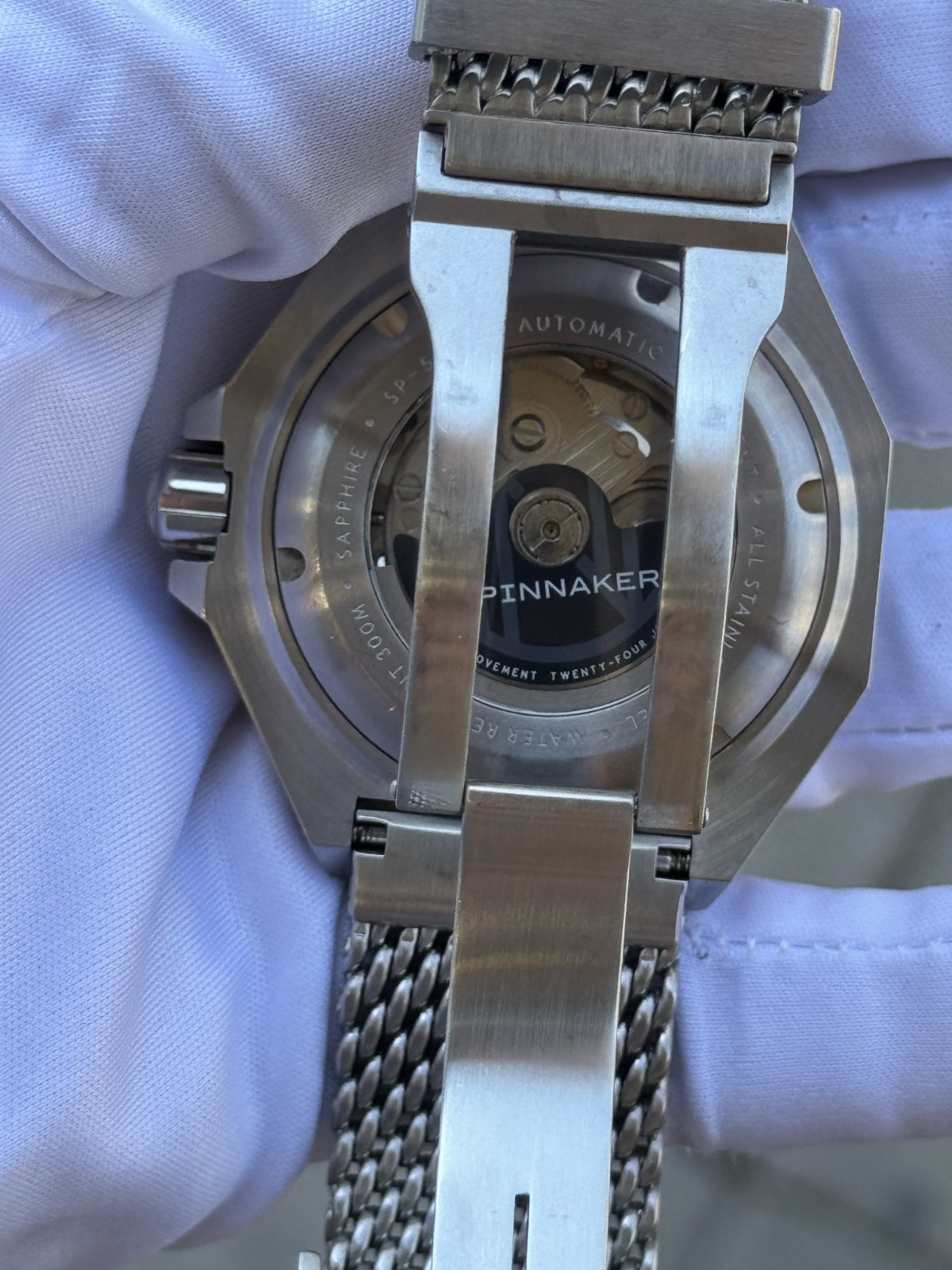 Spinnaker Watch Automatic Date 1000FT/300M Mens 46.5mm Blue Dial Sapphire Glass