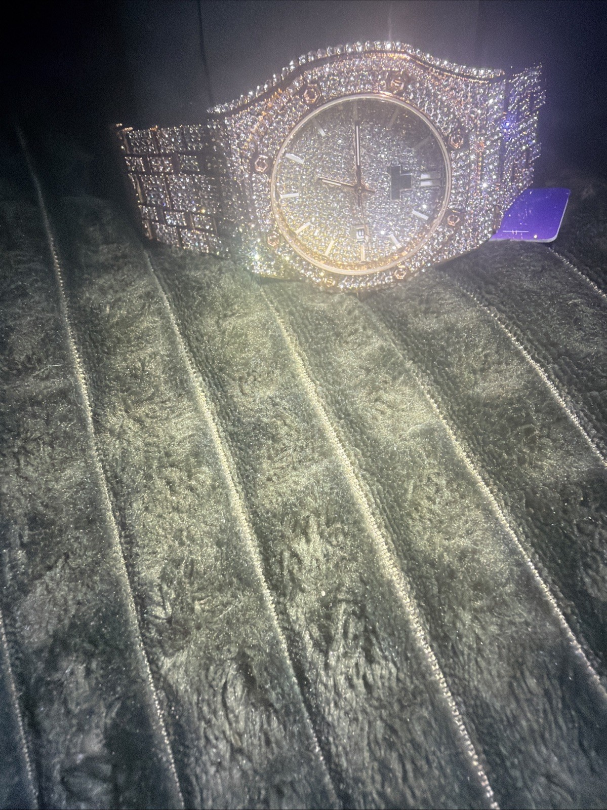 Bustdown”ICED” Out Luxury Wristwatch Diamond Pattern Gold Silver Movement Italy”